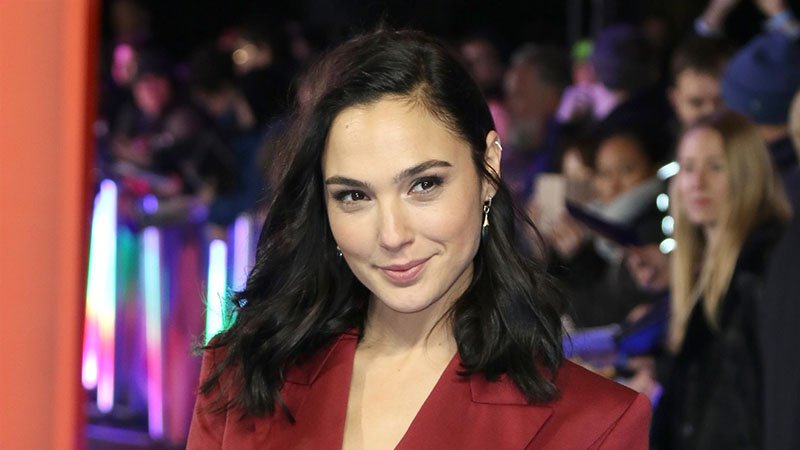 gadot_1581_107726386